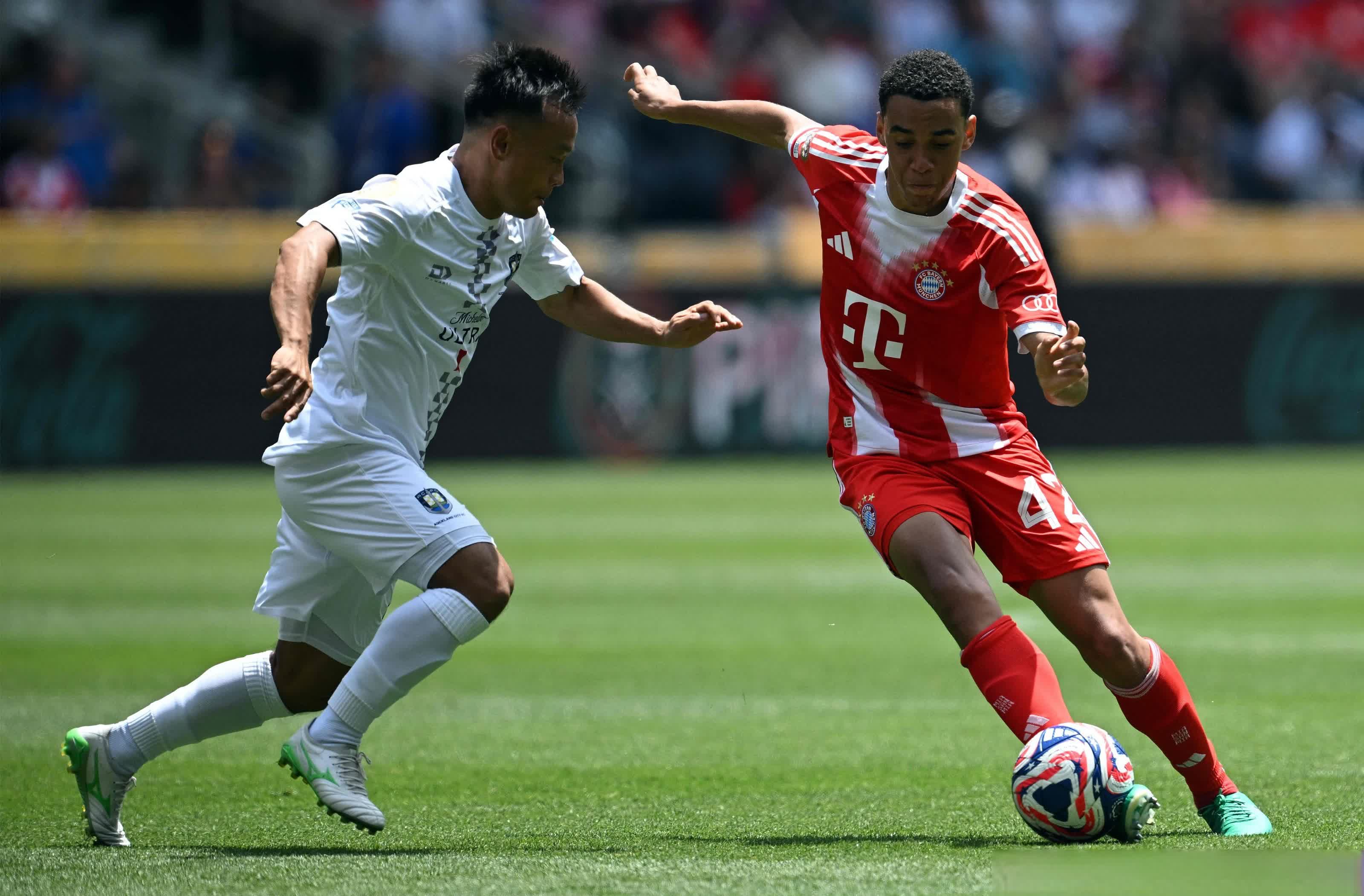 体育游戏-关于德甲倒计时；西汉姆今晨更衣室发声；细节引发关注；话题不断；赛程密集仍需轮换的信息-体育游戏